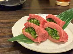インスタ映えも！「Yakinikuen 忍鬨」の肉厚タンがたまらないっ