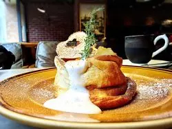 【町田】伝説の喫茶店！その息吹を受け継ぐカフェのパンケーキ♪