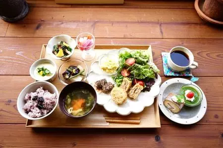 堀江 デートや女子会におすすめ 人気のおしゃれカフェランチ7選 Aumo アウモ
