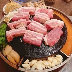 【福岡】お酒と料理をわいわい楽しめる！韓国料理の居酒屋さんを紹介