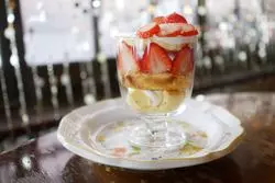 京都好き必見♡京都の隠れ家カフェで苺づくし！