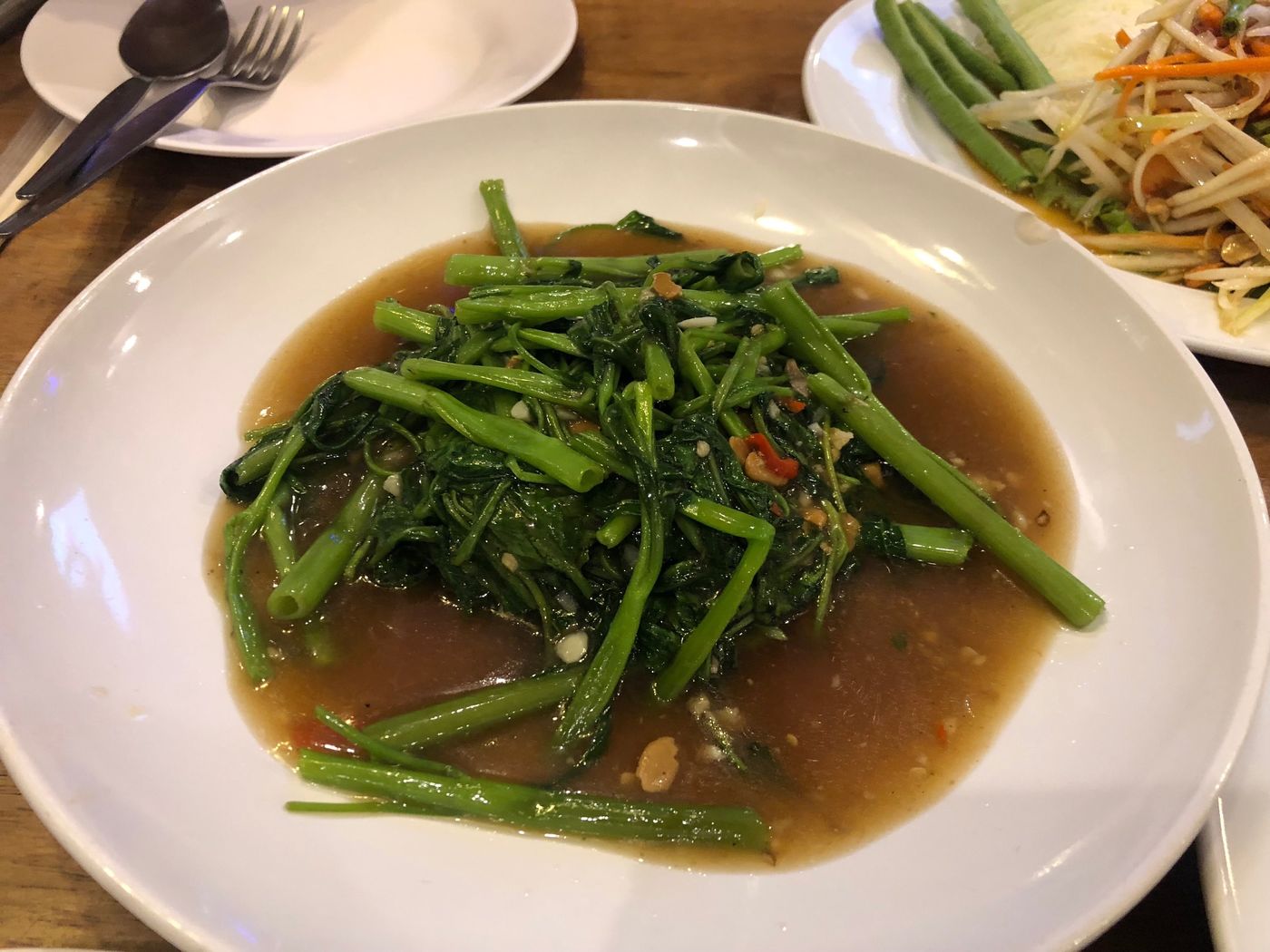 バンコクで安くておいしいタイ料理なら「BAAN KANYA」！の画像