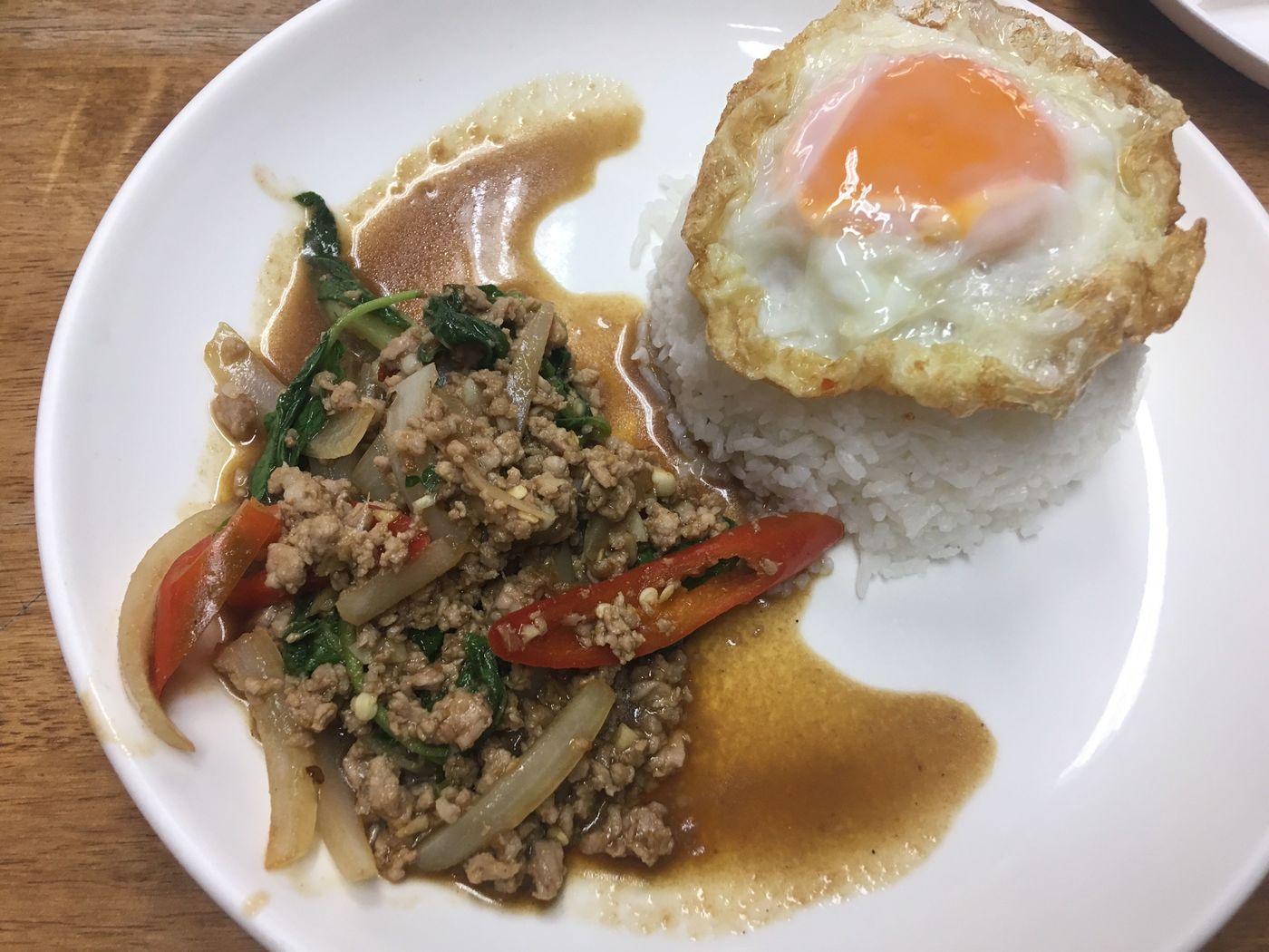 バンコクで安くておいしいタイ料理なら「BAAN KANYA」！の画像