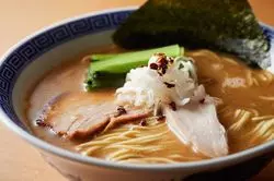 【ズズっといただく旨い1杯】ラーメン激戦区に構える「麺屋二代目弘」の魅力とは