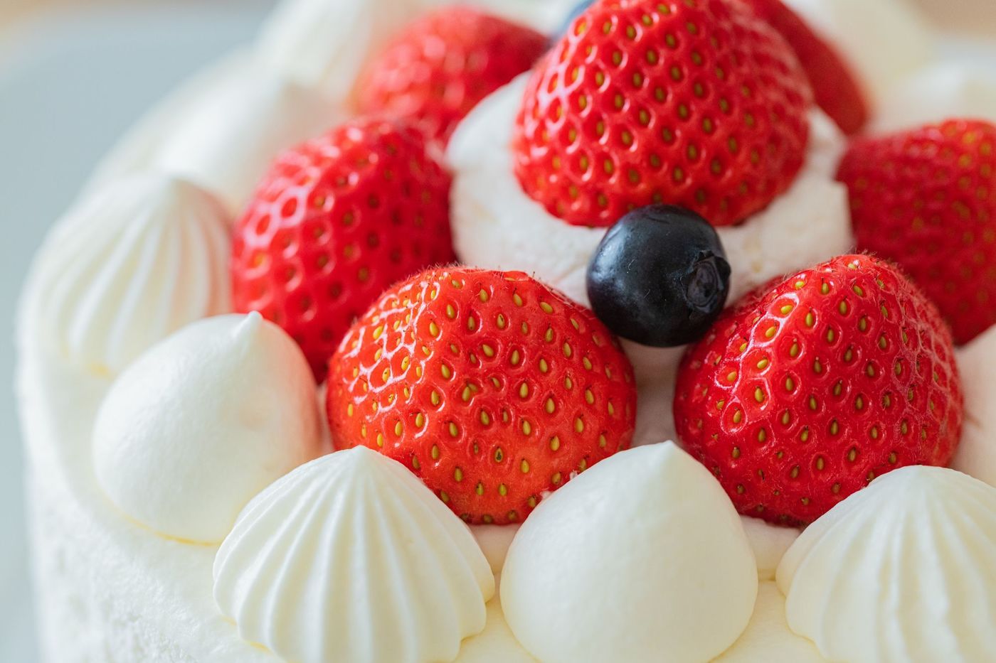 【2024】冷凍ケーキのおすすめ10選！有名店や通販の人気商品の画像