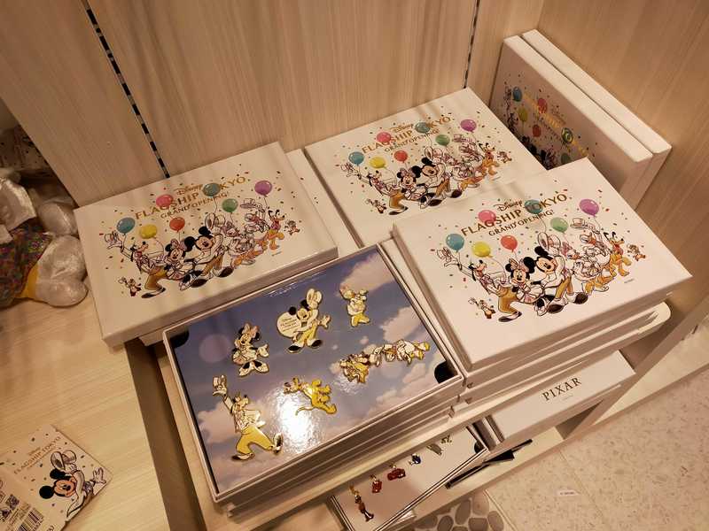 新宿に日本最大のディズニーストアがオープン 限定商品や予約方法をご紹介 Aumo アウモ 新宿に日本最大のディズニーストアがオープン 限定商品や予約方法をご紹介 Aumo アウモ