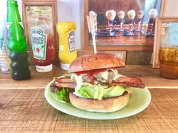 熊本の美味しいハンバーガーとサンドイッチ専門店☆