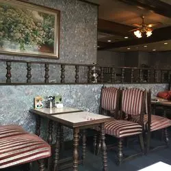 ハイカラ神戸♪兵庫・レトロ茶房のとろーりチョコドリンクでほっこり