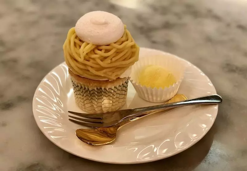 4. MONT-BLANC｜自由が丘のモンブラン発祥のお店	 1枚目