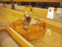 【静岡】パフェが流れてくる！？ちょっぴりレトロな新感覚スポット♡