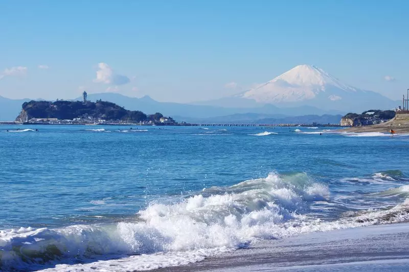 11. 江ノ島と富士山が一緒に撮れる神奈川の撮影スポット【七里ガ浜海岸】 1枚目