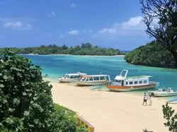 【石垣島】息を飲むような美しさ♡川平湾へ行こう