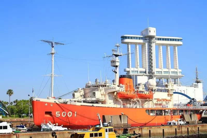 18. 名古屋で南極を調査した船を見学できる観光スポット「南極観測船ふじ」 1枚目