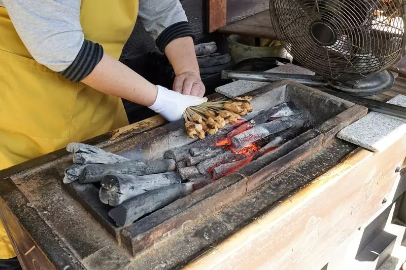 香ばしく焼ける香りに誘われて 1枚目