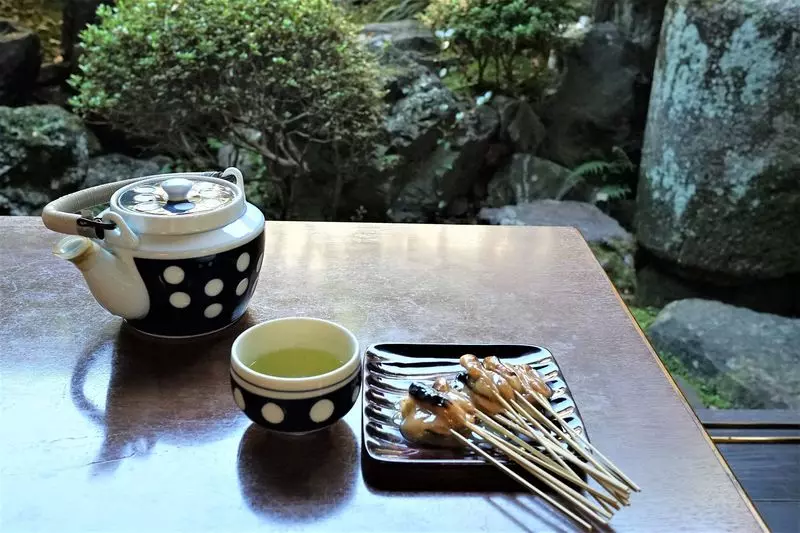 京都でもココでしか味わえない点があぶり餅の魅力 1枚目