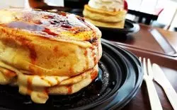 【小平】とろーりパンケーキが話題の「eggg Cafe」に潜入！