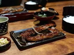 【静岡名物】うなぎを1匹丸ごと！「石橋 うなぎ屋」の絶品定食♪