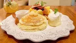 ふかふか派？とろとろ派？神戸の絶品パンケーキ3選