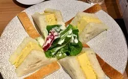 【絶品料理！】美味しい料理が集まる銀座で認められた軽食♪