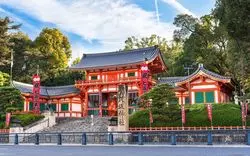 【京都】八坂神社で縁結び祈願！見どころ徹底解説＆ランチや周辺情報