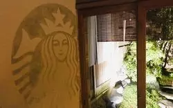 【二年坂】え、ここスタバ？こうしていつもスタバと京都の虜になる。