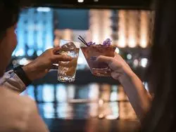 とある福岡中洲・春吉のバー（bar）でのエピソードから学ぶ、"女性の喜ばせ方"3選