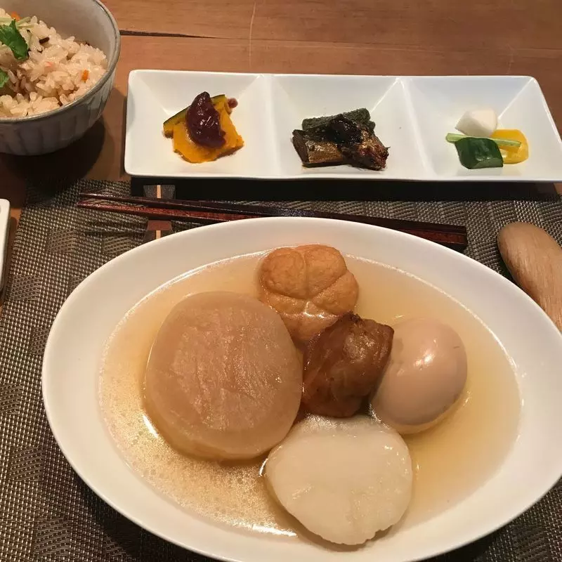 味わい深いおでんを楽しもう！ 1枚目