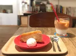 フォトジェニック！北欧カフェのシンプルで可愛いスイーツたち♡