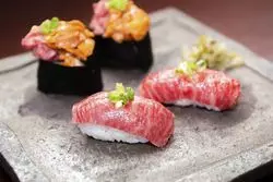 【もつ吉 渋谷店】肉好き必見！美味しさとろける生肉料理を堪能♡