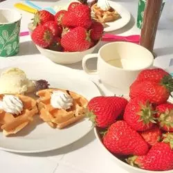 【静岡】イチゴとワッフルが食べ放題できる♡いちご狩りスポット！