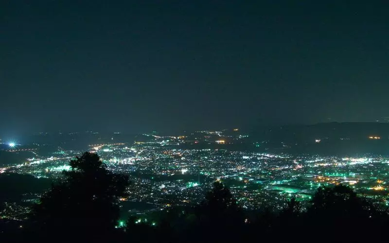 神奈川のドライブスポット3. 夕日も夜景も楽しめる【菜の花台】 1枚目