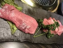 「全国和牛チャンピオン」鹿児島黒牛！ランチでお得に楽しめるお店3選♡