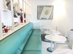 バレンタインやプチギフトにオススメ♡カフェ併設チョコレート専門店