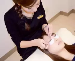自由が丘でマツエクなら！「シリーラッシュ自由が丘」にお任せ♪