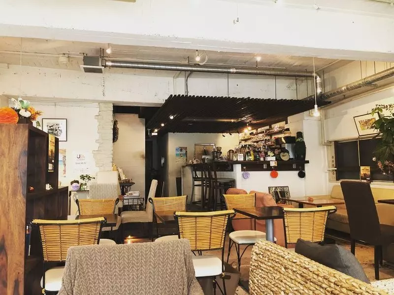 14. カフェ・オハナ｜ゆったりと落ち着いて過ごせる銀座の穴場カフェ 1枚目