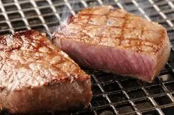 新宿の人気ステーキ5選！ランチからディナーまで美味しい店はココ