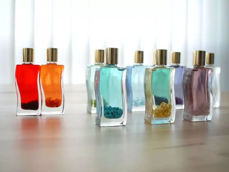 7. Studio Lirio 1枚目