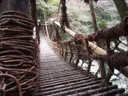 徳島県の秘境♡「祖谷のかずら橋」でちょっとスリリングな体験を！