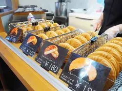 湯布院で食べ歩きが楽しめるグルメ10選！名物コロッケから定番スイーツまで紹介