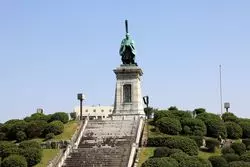 福岡の東公園はどんな観光地？おすすめのスポットとグルメを紹介