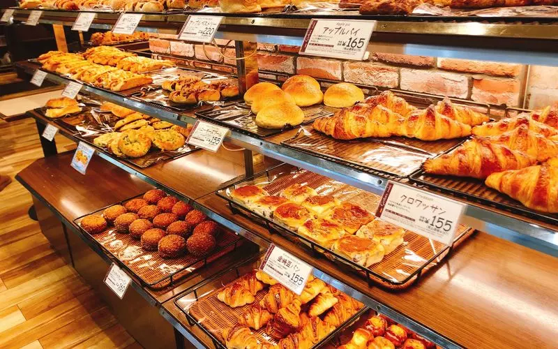 朝7時からこの品揃え! 1枚目