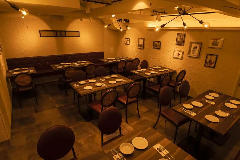 アンティークなおしゃれ空間で誕生日ディナー「ATTACHMENT〜アタッチメント〜」【PR】 1枚目