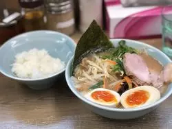 女性も気軽に入りやすい！自由が丘でおすすめのラーメン屋♡5選