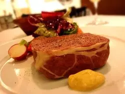 まさに隠れ家！麻布十番のオシャレビストロ！