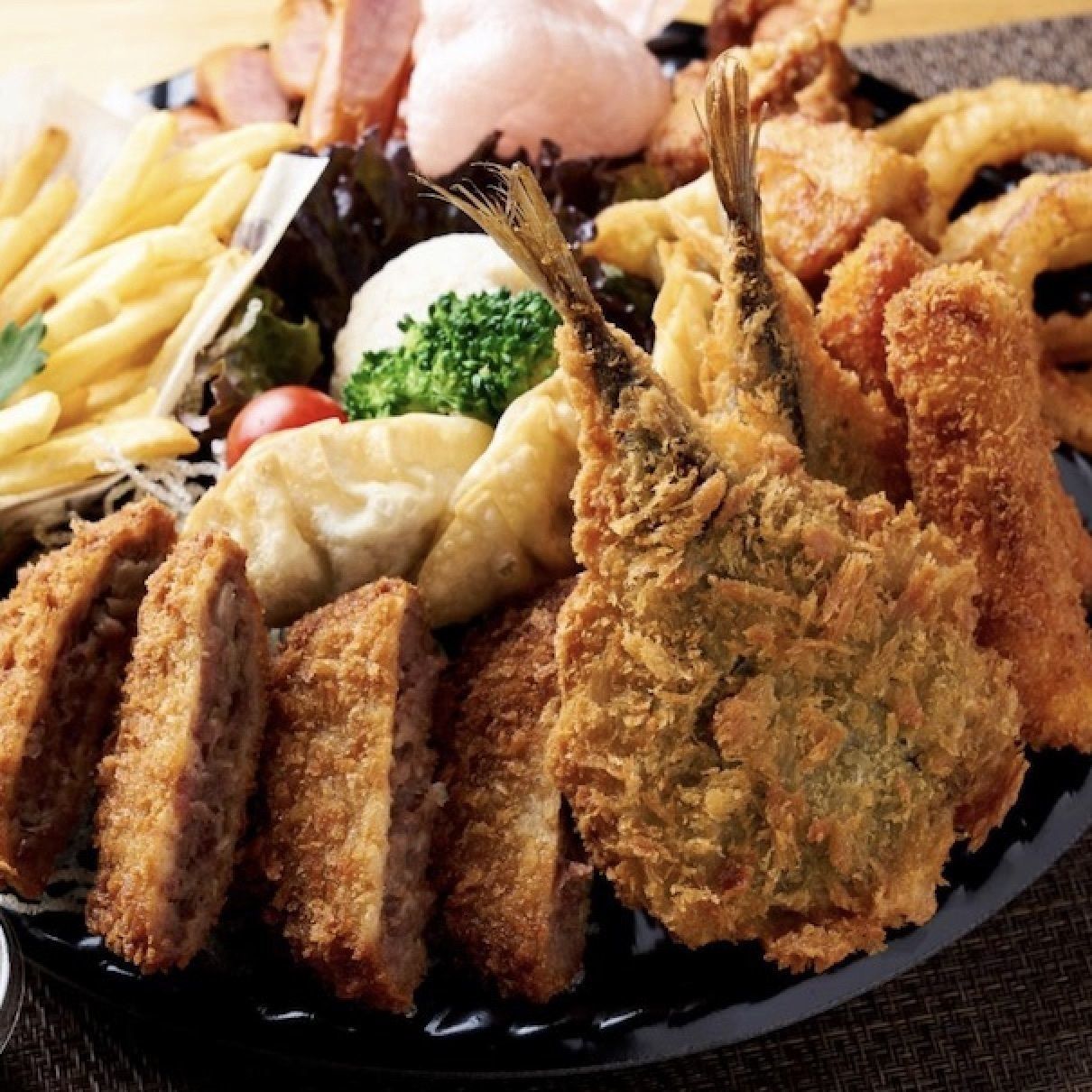 お初天神裏参道で立ち飲み♪「あわくれ。」でクラフトビールと餃子のペアリングを。の画像