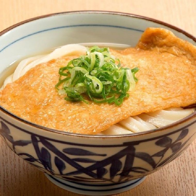 【楽釜製麺所 新宿西口直売店】はお箸の国のファーストフード！徹底解説◎の画像
