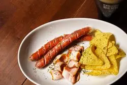 【渋谷で2次会するなら】クラフトビールがおいしいバー『KOBUSHI BEER LOUNGE & BAR』がおすすめ