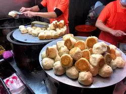 台北のおすすめグルメ！生煎包を食べるなら士林夜市に行こう！