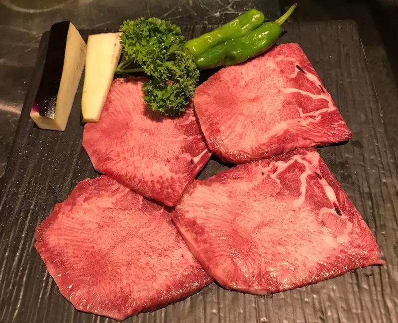 その日仕入れた新鮮なお肉を味わえる！「焼肉たかまさ 店長おすすめコース8品」 2枚目