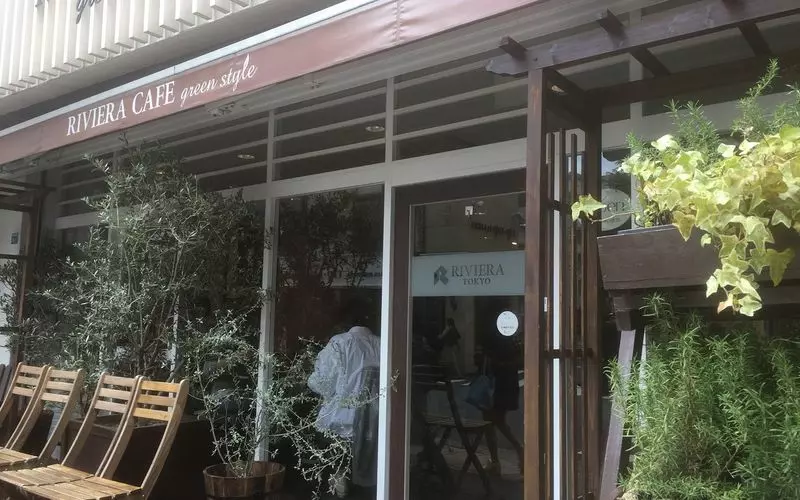 池袋西口のおしゃれカフェ4. 「RIVIERA CAFE green style（リビエラカフェ グリーンスタイル 1枚目